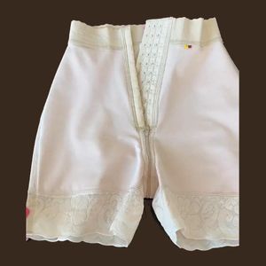 Jackor Slimming Fas Lace Butt Lifter Charmiga kurvor Butt Lyftning Korta 3 krokar Shorts Kvinnor Mage Control Underwear Postpartum Bbl