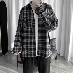 メンズカジュアルシャツネットインスハイグレードシャツ韓国のファッションラフィアンハンサムな長袖の長袖格子縞のコート輸入中国