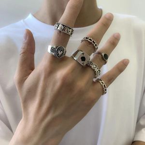 Cluster Rings Trendy Irregular Men's Hip Hop Street Geometry Hollow Metal Ring Combination Set Charm Accessories Wholesale