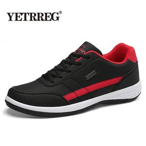 Scarpe da uomo di grandi dimensioni Tendenza Casual Traspirante Vulcanizzata Outdoor Scarpe da ginnastica antiscivolo Ligh Walking Zapatillas Hombre 240102