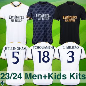 Real Madrids 23 24 Bellingham Vini Jr Koszulki piłkarskie Kroos Tchouameni 2023 2024 Koszula piłkarska Camavinga Rodrygo Modric Camisetas Men Kit Kit Kit