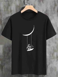 Herr t-shirts astronaut moon swing tryck mäns t-shirt crew hals korta ärm toppar grafiska tee herrkläder sommaren mäns kläder q230102
