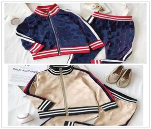 Baby Clothes for Kids Designer Clothing Sets New Luxury Print Tracksuits Fashion Letter Jackets Joggers Casual Sports Style Swea3119189