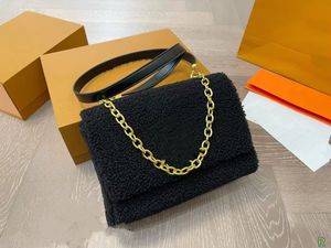 Chanells Luxury Lamb Shoulder CC Fashionable Womens Channelbags Fur Back Design Metal Chain Flap Bag Ultimate Beauty Super Versatile Single Shoulder Crossbody