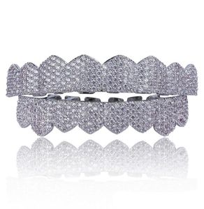 Micro Pave Cubic Zirconia Srebrne złoto Kolor Zęby Grille Hiphop Rocker Halloween Iced Out Caps Topbottom Fang Grills Zestaw Bling TE3755670