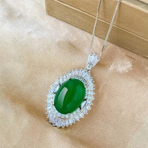 Pendant Necklaces EYIKA Retro Women Bridal Wedding Simulated Jade Jewelry Oval Created Emerald Green Ruby Red Paved CZ Flower Necklace