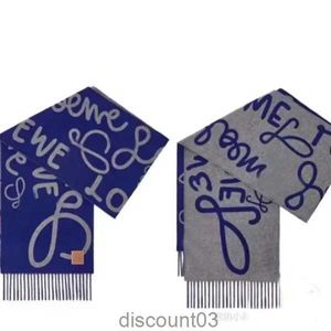 Schal Designer Schal Frauen Einfarbig Buchstaben Beliebtes Design Elegant Hundert Match Seidig Sm1wc3