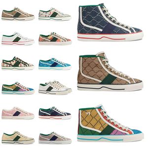 2024 Designer di marca Tennis di alta qualità 1977 Uomo Donna Scarpe Arancione Giallo Verde Rosa Blu Rosso Patchwork Pois Linea Linea blu Suola Scarpe casual Taglia 36-44