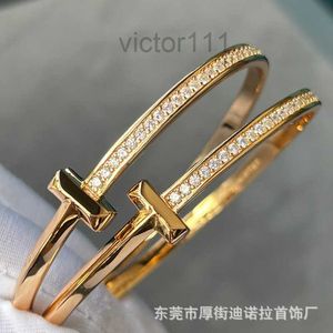 2024Tiffanyismus-Armband Luxus-Designer-Armband Goldarmband für Frauen Liebe Schmuck Stempel Gravur Brief Armband Mode Elegant Schmuck Geschenk B EN29