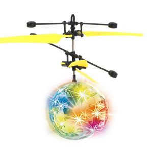 LED Flying Toys Ball uppladdningsbar ljus upp bollar Drone infraröd induktionshelikopter leksaksgåvor upplyst