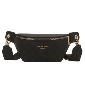 Väskor Designer Kvinnor Midjepåsar Packar Wide Strap Crossbody Chest Bag Female Elegant PUL PU LÄDER Fanny Pack Ladies Stylish 0517