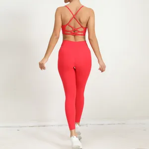 Set attivi Autunno e inverno Completo da yoga nudo antiurto Set Asciugatura rapida Stretto Stretch Fitness PALESTRA Esercizio Allenamento in due pezzi