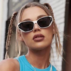 Sunglasses Polygon Cat Eye Women Vintage Brand Designer Trending Rivets Sun Glasses Female Shades Punk Y2k Eyewear UV400