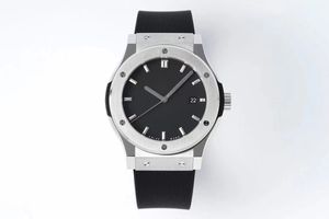 メンズウォッチデザイナーは、男性向けの高品質の時計サファイア防水メイド2024.1.2