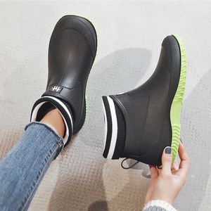 Botas de chuva de borracha feminina antiderrapante colorido unisex tornozelo botas de chuva leve deslizamento em botas de chuva sapatos à prova dwaterproof água gota 240102