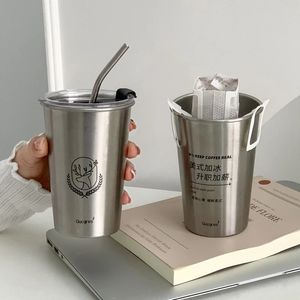 500ml 304 copo de café de aço inoxidável caneca de cerveja de água fria com tampa de palha simples copos de beber mulheres ao ar livre chá canecas de leite 240102