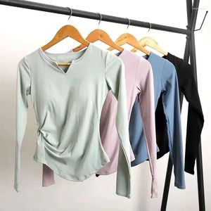 Aktiva skjortor med logotyp kvinnor v halss smal passar långärmad löpning t -shirt thumb hål sport lättvikt hem tunic pilates topp