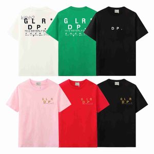 Diseñador de galerías Tees T Shirts Moda de lujo para hombre para mujer Marca de manga corta Hip Hop Streetwear Tops Ropa Ropa D-04 Tamaño XS-XL NB43 W1IG