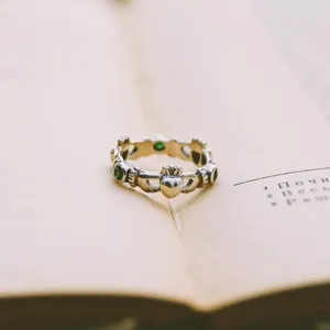 Klaster Pierścienie Klasyczny irlandzki tradycyjny obrączka weselna Womenantique Srebrny kolor nostalgia w stylu unikalna projektowa biżuteria modowa biżuteria