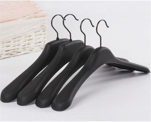 Jetdio Black Thick Wide Shoulder Plastic Clothes Hanger for Coats Jacket and Fur 10 Pieces Lot T2002119457817