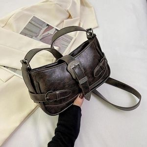 Akşam çantaları Amerikan vintage omuz kadınlar için deri çanta Kore