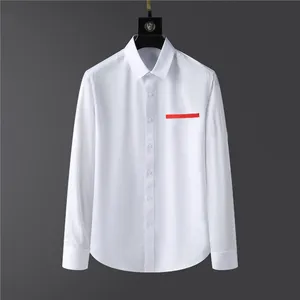 Camisa de moda Camisas de designer Camisas masculinas Carta camisa de boliche de seda Camisas casuais letras elegantes Homens Slim Fit Europeu e Americano Camisa de vestido de manga curta