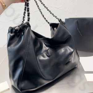 Super Large Designer Tote Bag Solid Leather Totes Bags For Woman Black White Underarm Bag Womens Shopping Handväska Kvinna Travel utomhuspåsar Kedja Luxurys handväskor