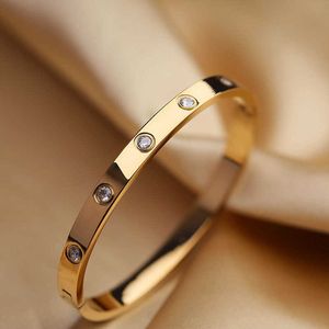 Bracciale a vite di design Bracciale gioiello di lusso di lusso CARRIGE ORIGINALE Diamond Gold 18K Trendy per donne Braccialetti in unghie Bracciale d'argento UVUP UVUP