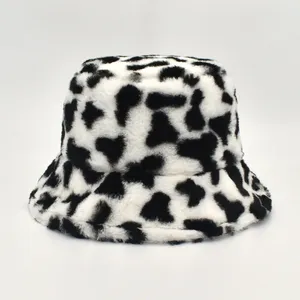 Berretti Moda Inverno Cappelli a secchiello in pelliccia sintetica per donna Ragazza Stampa mucca Peluche Velluto Caldo Panama Nero Bianco Pescatore Bob