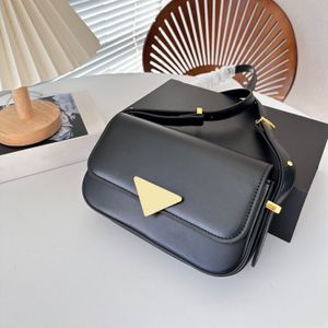 Luxury designer women's bags, which can be worn on one shoulder or crossbody, and are fashionable and versatile, classic messenger bags, handbags, and work bags