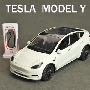 Cars Diecast Model 1 24 Tesla Y 3 S stop Die Cast Toy Car Sound and Light Children S Coleking Prezent urodzinowy 231030