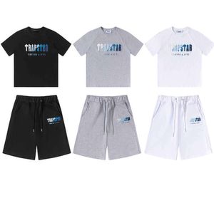 Design avançado Mens Roupas Trapstar T Shirt Set Bordado Chenille Decodificado Chort Ice Flavors e Womens Shorts Material de algodão 2443ess
