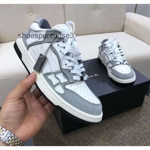 Mens Mulheres Amirrs Skel Sneakers Sapatos Top Designer Board Chunky Versátil Sapato Moda Mens Casual Baixo Couro Novo Trendy Bone Star Mesmo VSL9