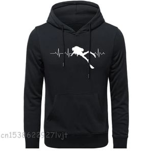 Scuba Dive Heart Beat Gift Diver Manga Longa Camisa Streetwear S Mens Puro Premium Algodão Hoodies Moletons 240103