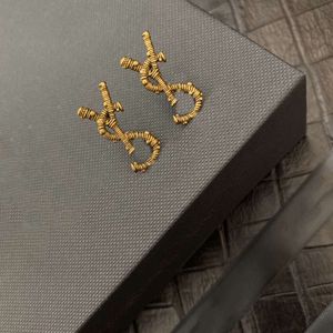 2022 Stud Designer Orecchino Orecchini d'amore per donna Marca Semplici lettere Y Oro Argento 925 Anello di diamanti Orecchini da donna Gioielli Ear Stud madre TeacherDay