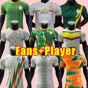 Mundo 23/24 Jerseys de futebol senegal 2023 Seleção nacional da Copa Koulibaly Gueye Kouyate Sarr Homme Maillot de Foot Men Player Version Treinando Black Black