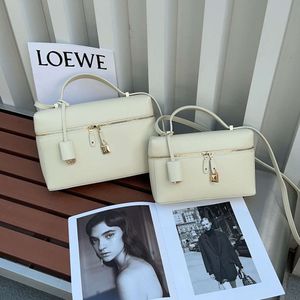 Loro Bag Loro * LP27 Lunch Box Bag 2024 Ny Extra Bag Box Piana Leather Underarm Crossbody Shoulder Bag Hög kvalitet