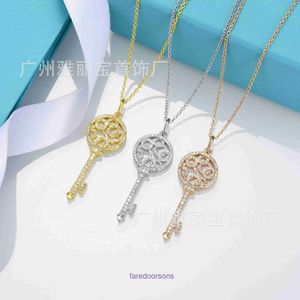 Family T Double Ring Tifannissm Necklace High Edition Steel Seal Full Diamond Bubble Key with 18K Rose Gold Plating for Women Versatile Large Have Original Box