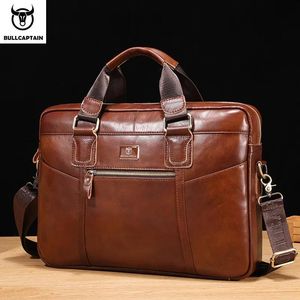 Väskor Laptop Bags Bullcaptain Men's Leather Portecase kan användas för 14 -tums anteckningsbok Largecapacity Work Business Shoulder Messenger Bag