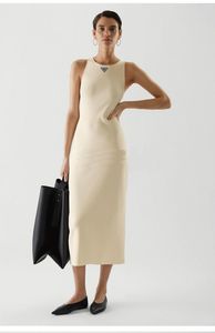 Designer Women's Casual Dress Classic Promdress Dresses Enkelt högkvalitativt stickat tyg har en hög elastisk vikt på cirka 45-60 kg kvinnor vårhöst