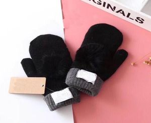 Designer Sticked Mantens Winter Fleece Gloves With Lanyard Warm Knit Mitts Women Girls Full Finger Mitten Outdoor Riding Glo1885340
