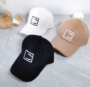 Ball Caps Baseball Cap Autumn and Winter New Letters Fashion Face Small Warm Peaked