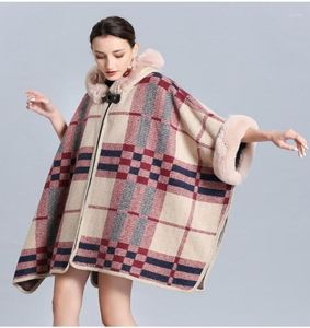 Lenços moda mulheres039s inverno quente pele capa babague cachecol com capuz malha xale europeu e americano tendência de rua poncho1864277