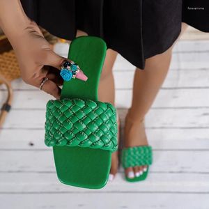 Terlik Yaz Ayakkabıları İçin Kadınlar Plaj Dokuma Günlük Zarif Konforlu Lüks Tasarımcı Ev Kapalı