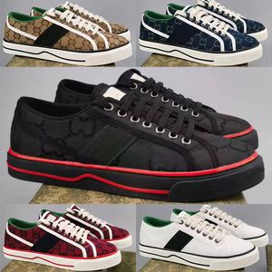 2024 Tennis 1977 Casual Shoes Mens Sneakers White Pink Classic Jacquard Denim Vintage Runner Trainers Skate Designer New Balanced Shoes Storlek 40-46