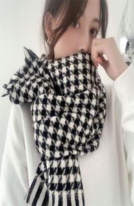 Lenços moda cobertor cachecol para mulheres xadrez preto e branco houndstooth cashmere quente grosso longo pashmina xales tassel2591738