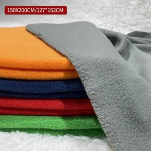 Filt mjuk varm korallfleece flanell för sängar faux pälsmink kast fast färg soffa täcker sängöverdrag vinter pläd 240102