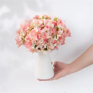 Decorative Flowers Champagne Single Branch Hydrangea Imitation Flower Green Plant Wedding Decoration Crafts Penghao Chrysanthemum Artificial