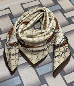 Women039s square scarf 100 twill silk material print letters pattern beautiful scarves shawl size 90cm 90cm2695576