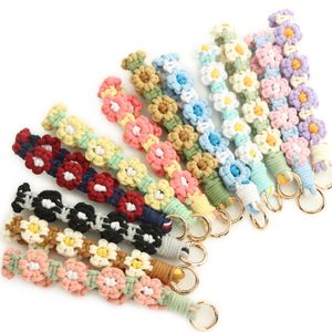 INS Nordic Style Floral Wrist Strap Small Daisy Bag Pendant Mobile Phone Chain Hand-woven Keychain Crochet Flower Keychains